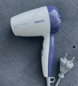 Мало б/у Philips 1400W (1 фото из 2)