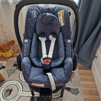 Макси Cosi Pebble Pro + база isofix