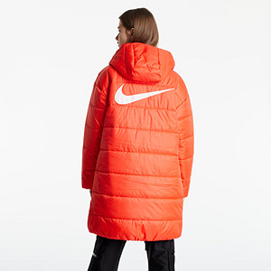 Punane nike jope (1 foto / 2)