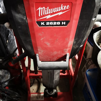 Отбойный молоток Milwaukee K2628H