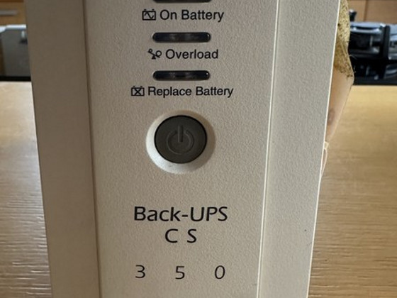 Back-UPS CS 350