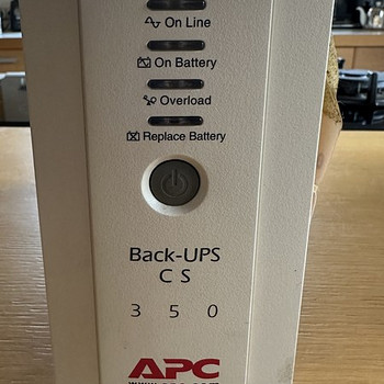 Back-UPS CS 350