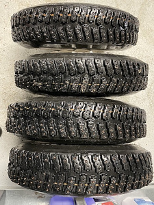5x100 16x5,5" EVOCorse piigiveljed + Michelini titepiigid (7 foto / 8)