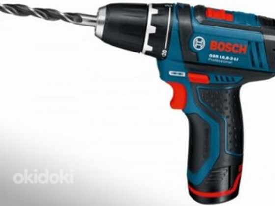 Аккумуляторная дрель Bosch GSR 12V-15 + 2 доп.акк. + зарядка