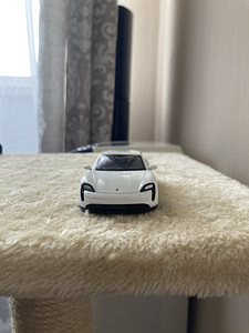 Welly машинка Porsche (1 фото из 1)