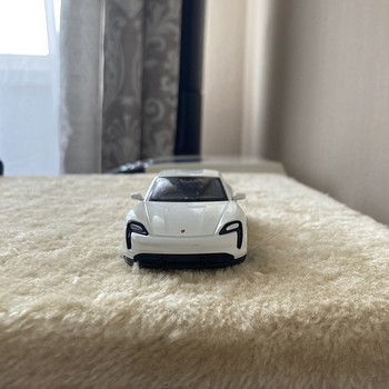 Welly машинка Porsche