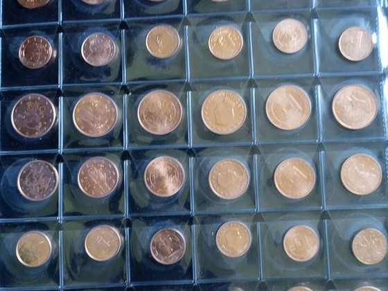 Продам коллекцию монет
