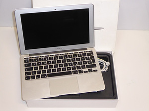 Sulearvuti Apple MacBook Air 11 Mid 2013 (4 foto / 5)