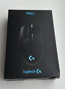 Logitech G Pro Gaming Mouse (1 фото из 2)