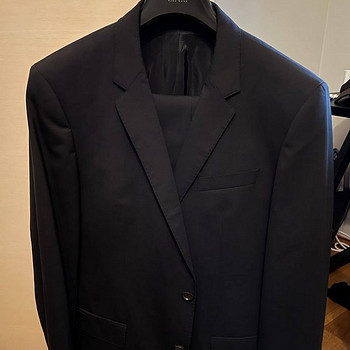 HUGO BOSS костюм (пиджак и брюки)