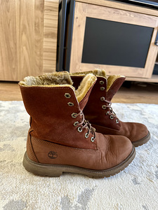 Timberland (3 foto / 3)