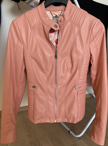 Guess куртка XS (1 фото из 3)