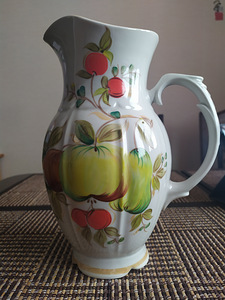 Кувшин. (1 фото из 4)