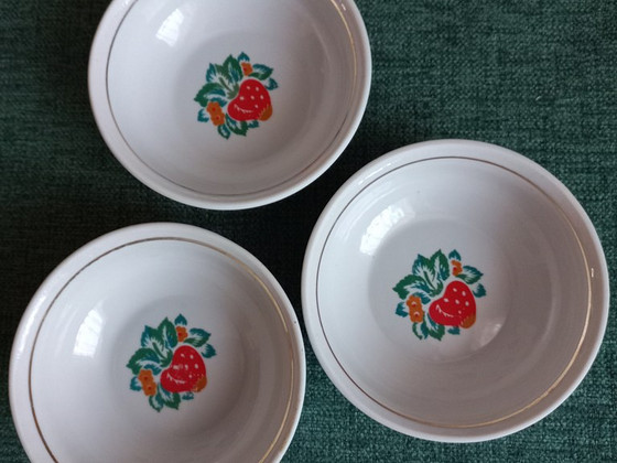 3 vanaaegset kaussi, Polonsky portselanivabrik, 1970. aastad