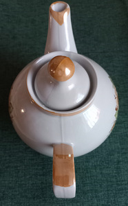 Suur teekann,1.7 L. Polonsky portselanivabrik, 1970. aastad (2 foto / 4)