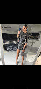 Платье (2 фото из 2)