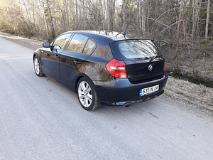 BMW 118D (6 foto / 14)