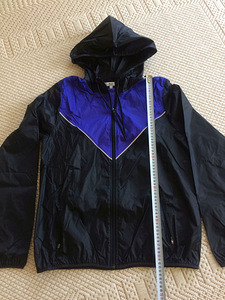 Spordijakk ülikerge suurus S/M (1 foto / 3)