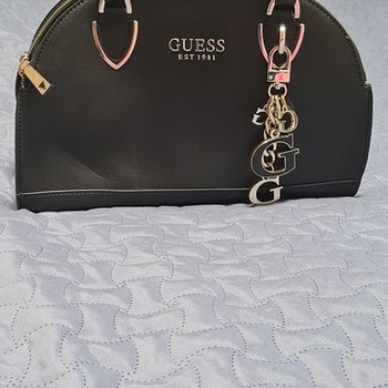 Сумка Guess