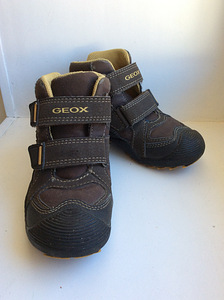 GEOX kevad/sügis saapad, suurus 26, stp 17,2 cm (2 foto / 2)