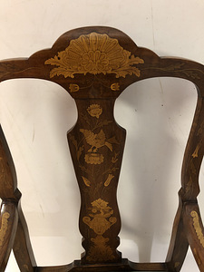 Imeilus laud ja 2 tooli intarsia stiillis (9 foto / 10)