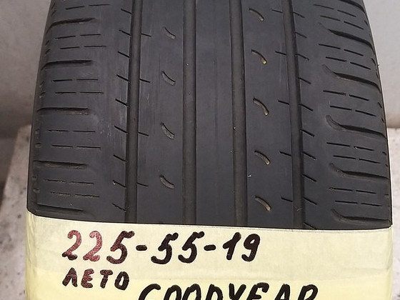 225-55-19 Goodyear лето 4 шт 5 мм