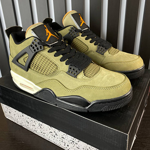 Nike air Jordan 4 (2 foto / 3)