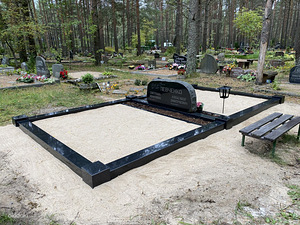 Hauakivid ja hauapiirded (graniit, betoon, paekivi) (7 foto / 10)