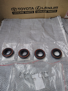 Toyota Land Cruiser 90904-30013 23682-30020 (1 foto / 2)