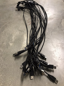 Продам разные кабели (USB, RISER, разные разветвители и т.д. (1 фото из 10)