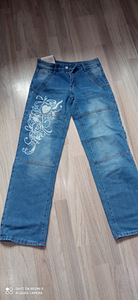 Новые молодежные джинсы s.S (3 фото из 4)