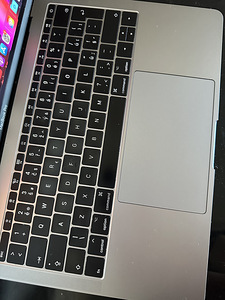 MacBook Pro 13, kehtib garantii/garantii (2 foto / 4)