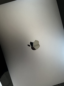 MacBook Pro 13, kehtib garantii/garantii (3 foto / 4)