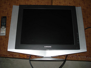 N.B !!! Kiir müük SAMSUNG Teler LE20S51BU A (2 foto / 3)