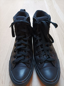 Высокие кожаные кеды Converse на юношу (6 фото из 6)