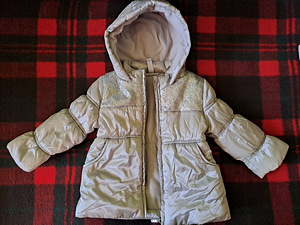 Детские вещи (4 фото из 5)