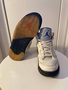 Air Jordan 5 Retro (4 фото из 4)