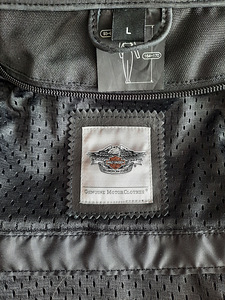 Naiste nahktagi HARLEY-DAVIDSON r. M-L (4 foto / 4)