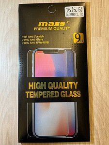 Защитные стекла на IPhone 6/6s Plus (1 фото из 8)