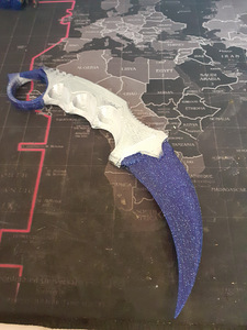 Kirambit (1 foto / 2)