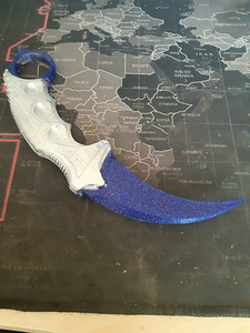 Kirambit (2 foto / 2)