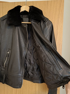 Massimo Dutti кожаная куртка (4 фото из 5)
