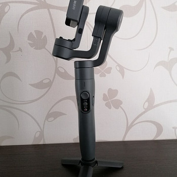 Stabilisaator piltide ja videote tegemiseks mobiiltelefonile