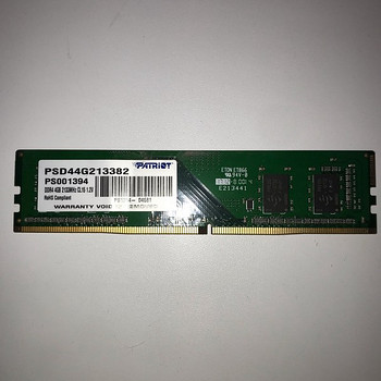 Патриот DDR4 4 ГБ 2133 МГц CL 15