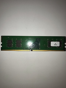 PATRIOT DDR4 4GB 2133 MHz CL 15 (2 foto / 2)