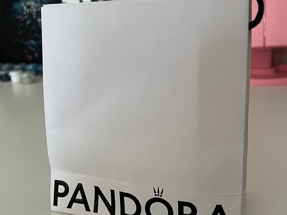 Шармик на браслет Pandora