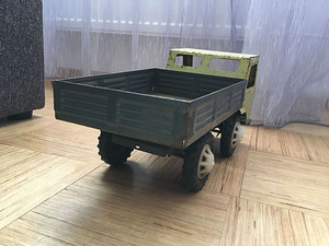 Nõukogude veoauto (2 foto / 5)