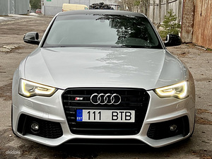 AUDI A5 COUPE S-LINE FACELIFT MY2014 Jarelmaks (2 foto / 15)
