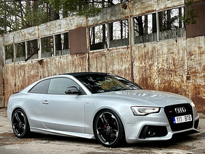 AUDI A5 COUPE S-LINE FACELIFT MY2014 Jarelmaks (6 foto / 15)