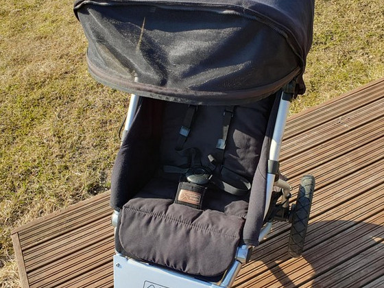 Mountain Buggy коляска